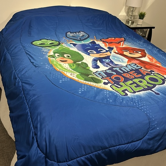 PJ MASKS Twin Bed Reversible Comforter - Picture 1 of 9